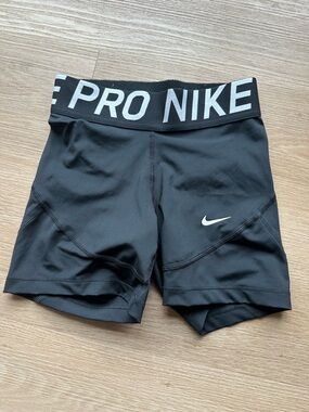 Nike Black Pro Elastic-Waist Bike Shorts